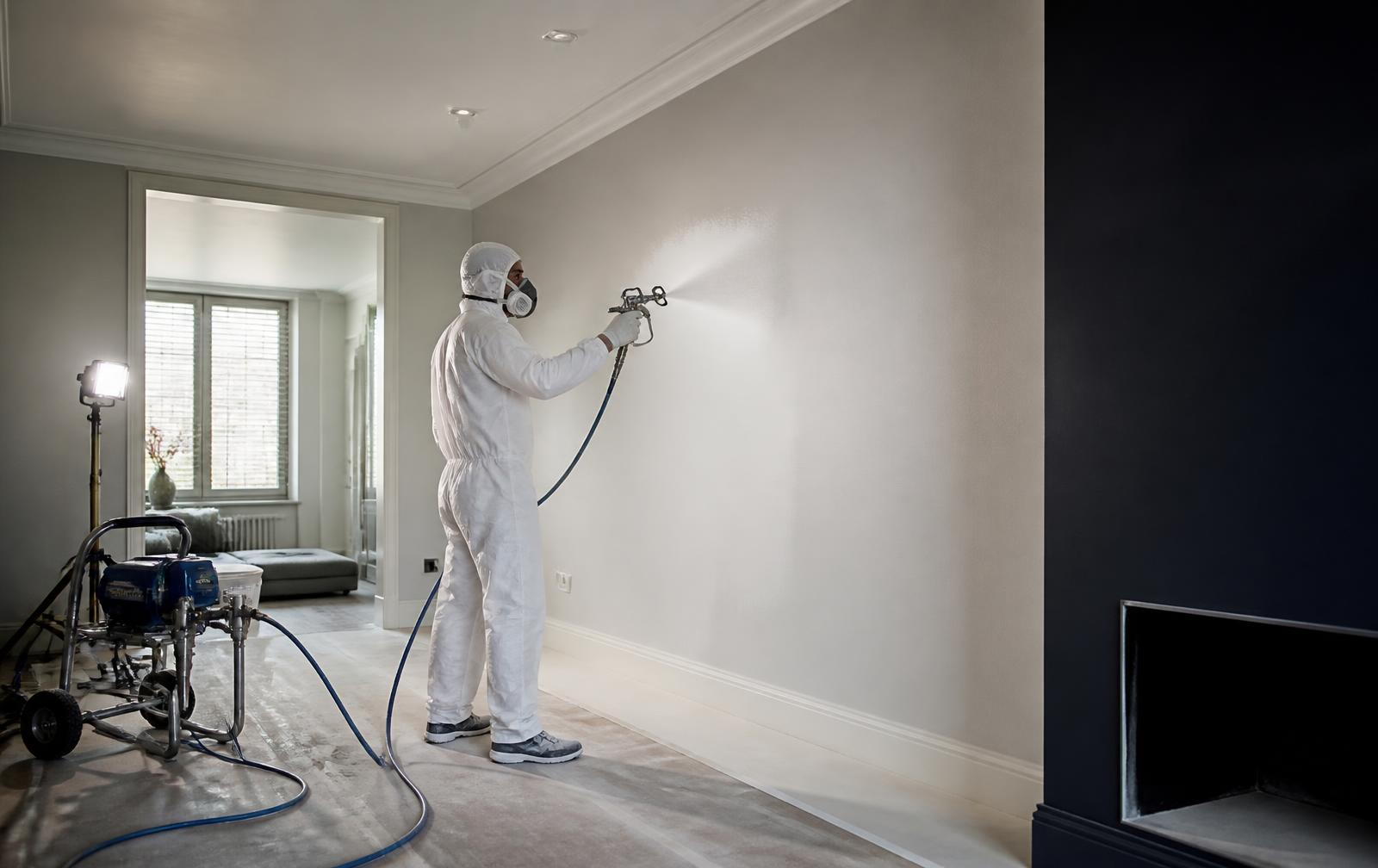 Professioneel airless spuitwerk in een woning